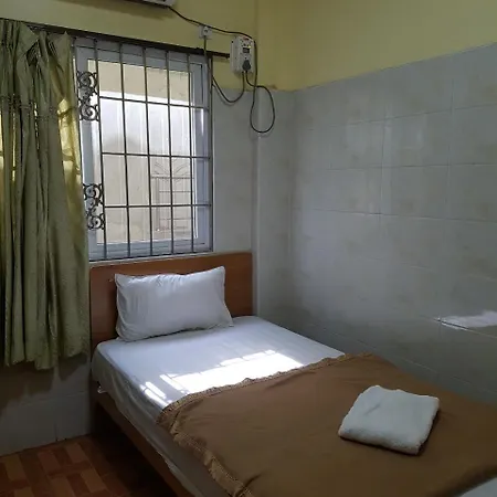Shwe Eain Si Guest House - Burmese Only มะริด ภายนอก รูปภาพ