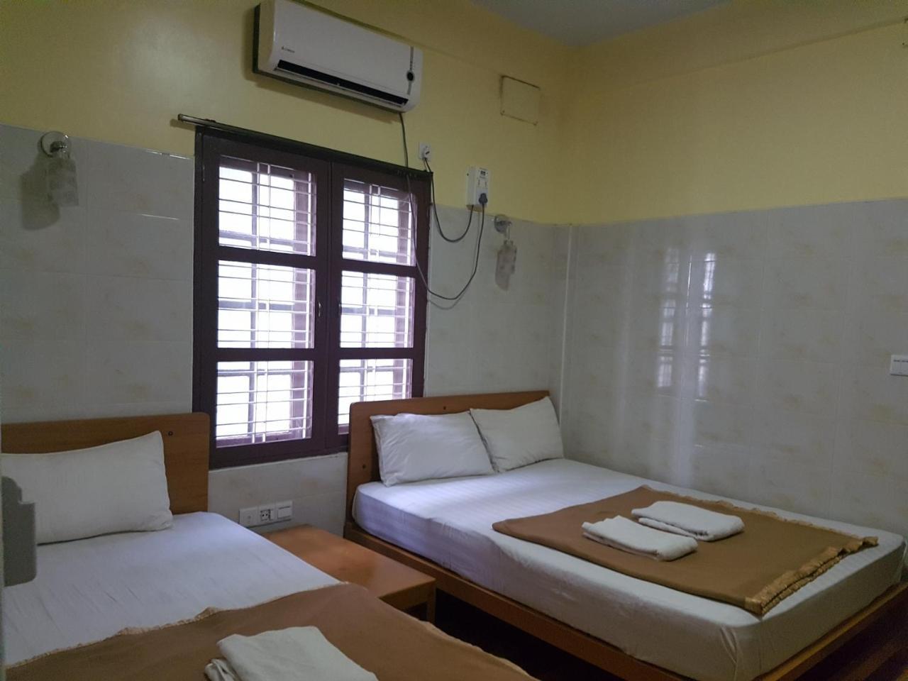 Guest house Shwe Eain Si - Burmese Only Myeik